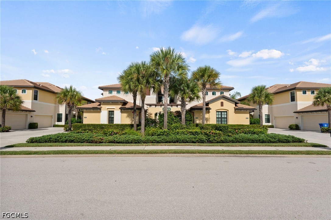 10524 Casella WAY 202