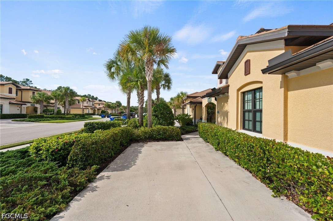 10524 Casella WAY 202