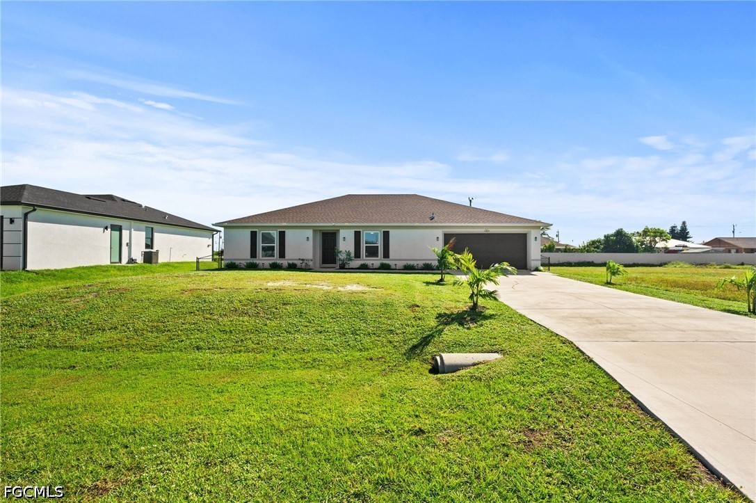 1409 NE 4th PL