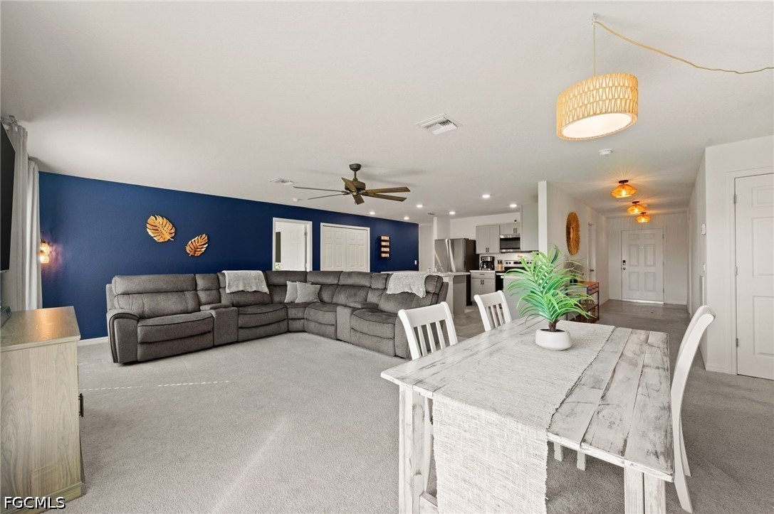 1409 NE 4th PL