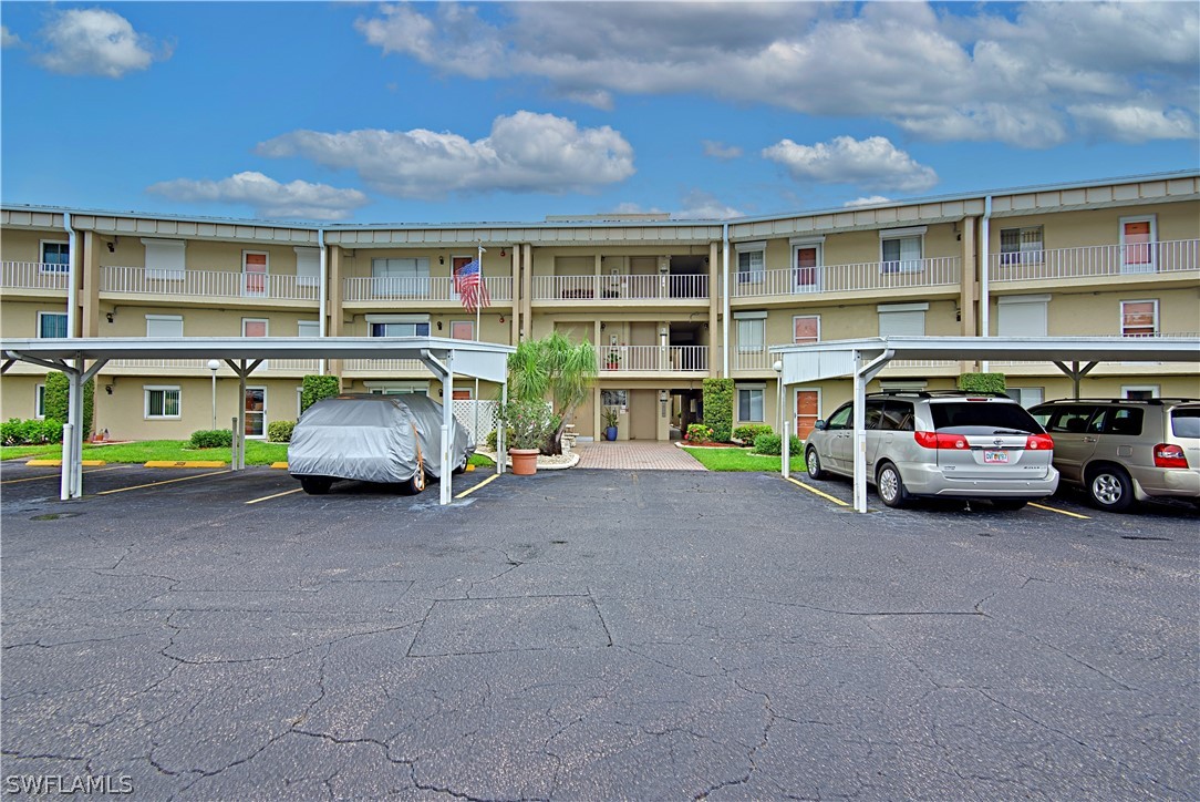 2244 Winkler AVE 109