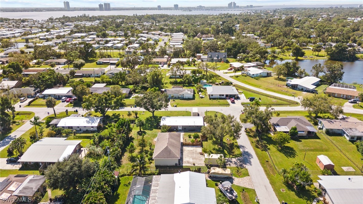 354 Park Lane DR