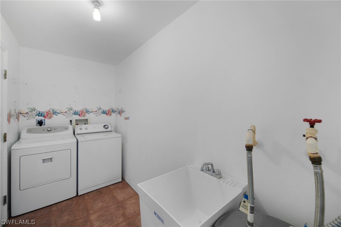 2005 Hamilton AVE