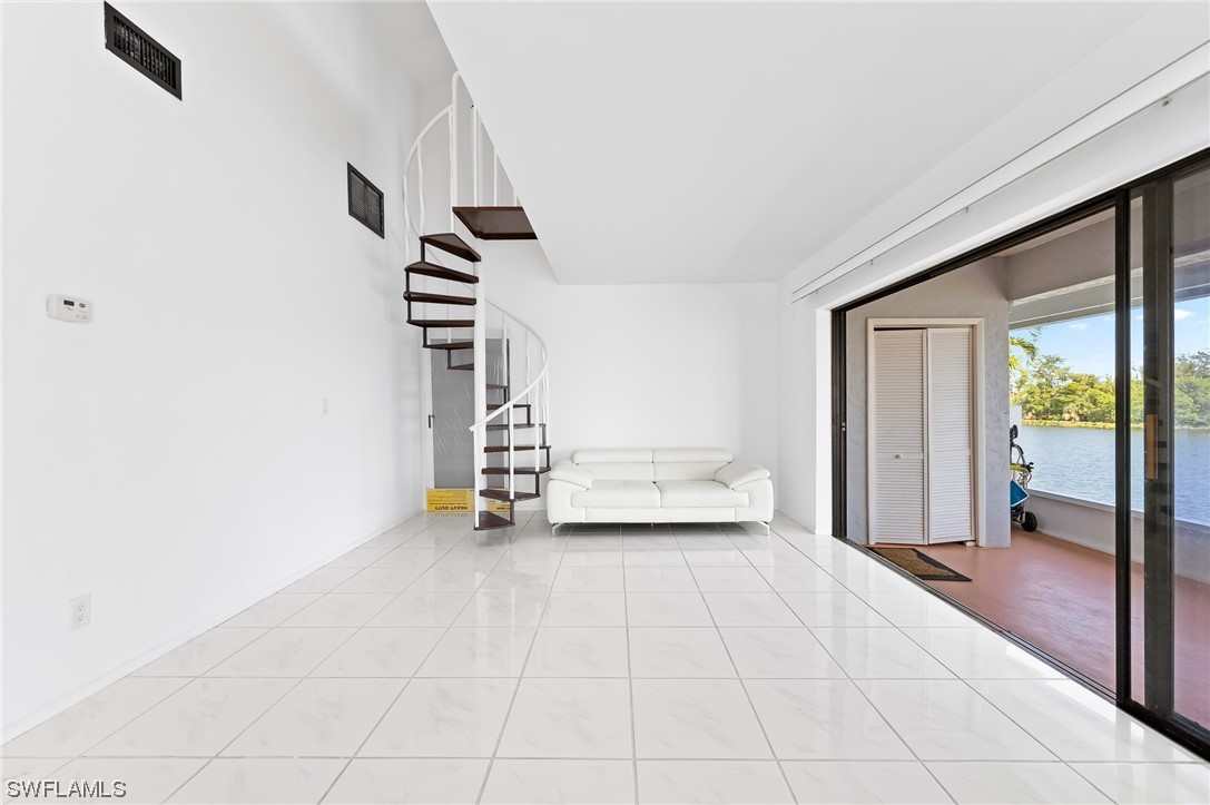 621 SW 3rd CT 102