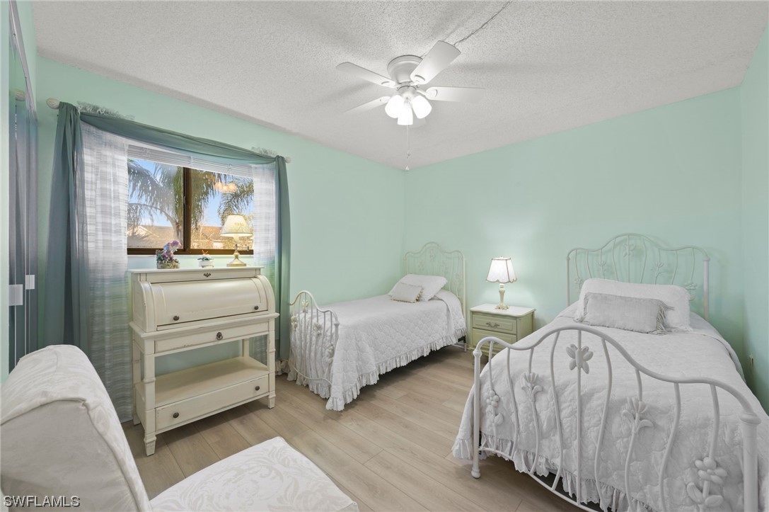 2121 Collier AVE 306