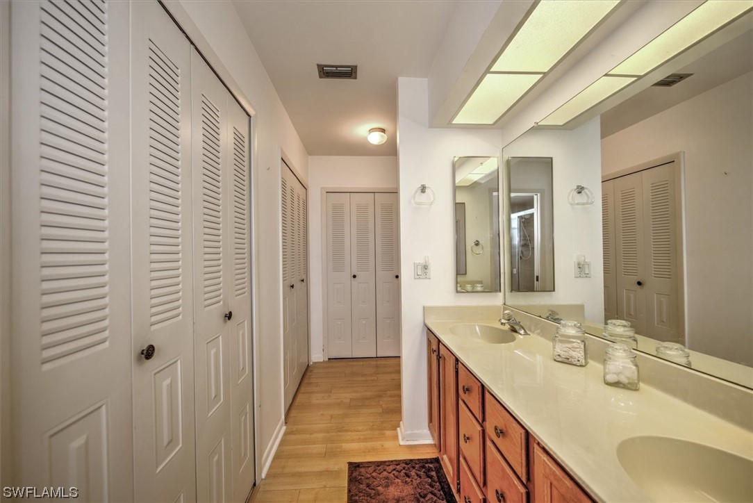 1235 S Brandywine CIR