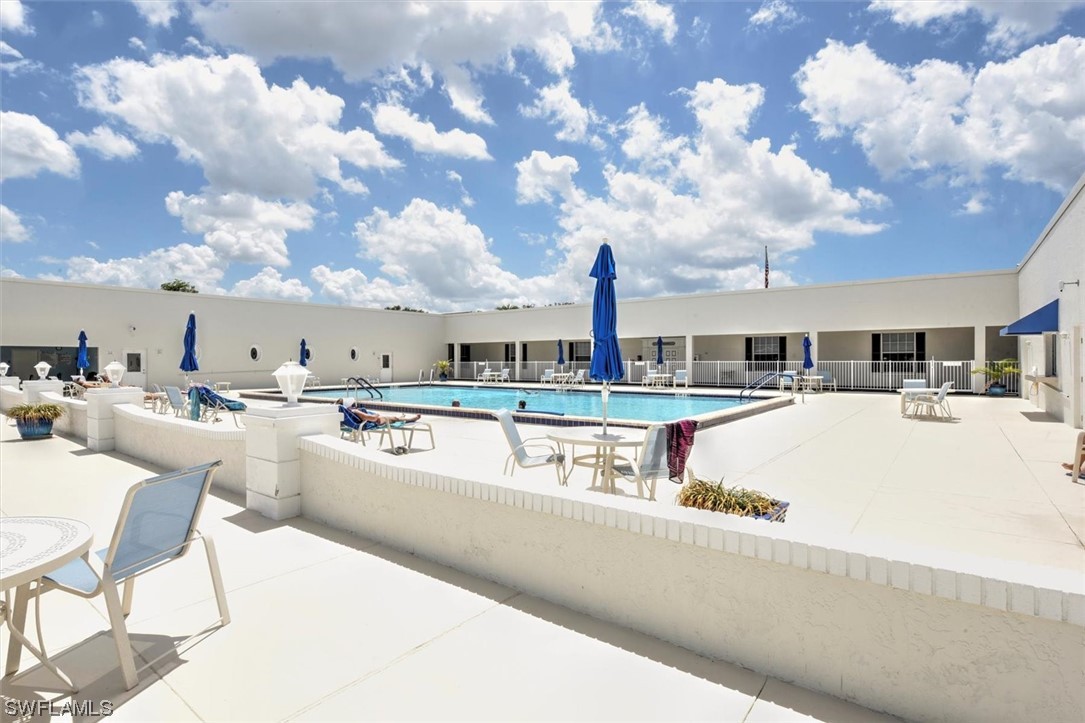 1235 S Brandywine CIR