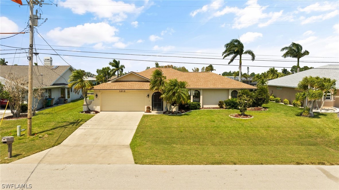 1213 SE 28th TER