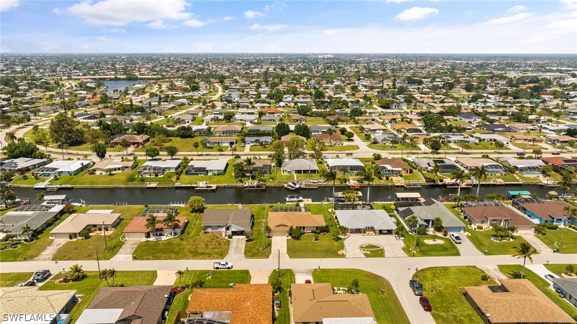 1213 SE 28th TER