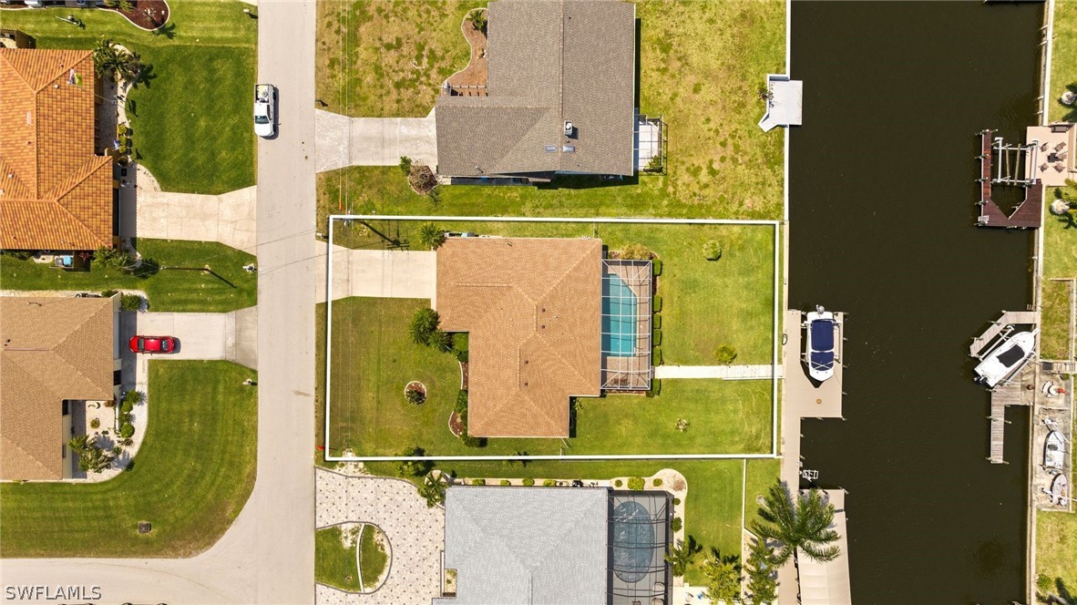 1213 SE 28th TER
