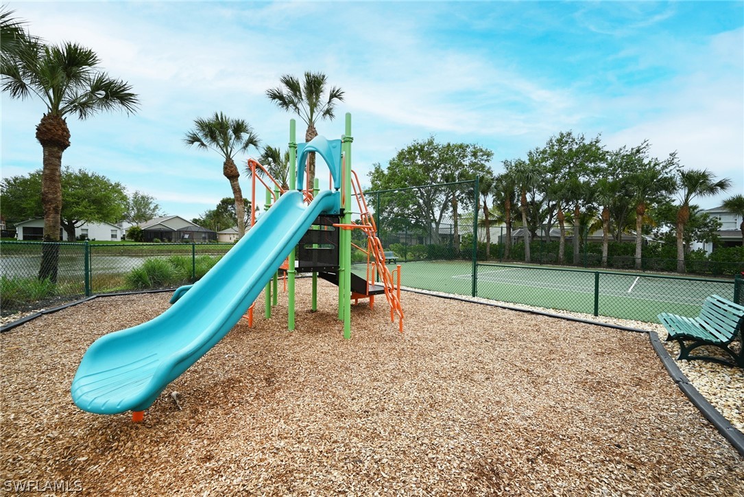 8892 Falcon Pointe LOOP