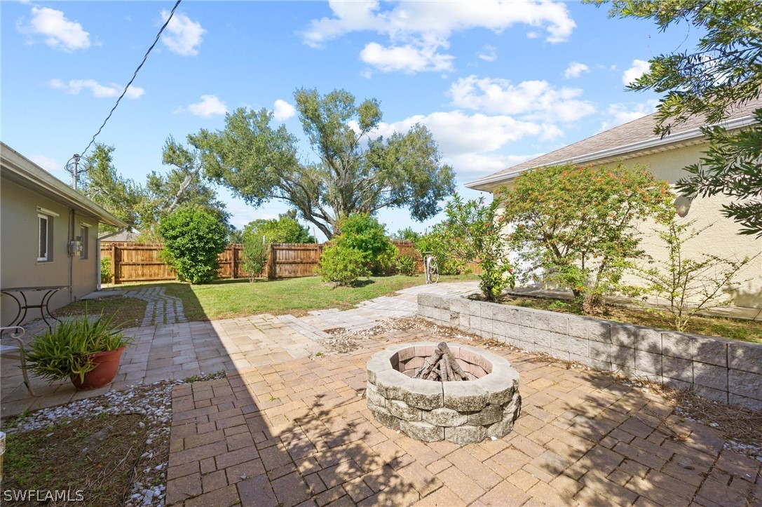 354 Park Lane DR