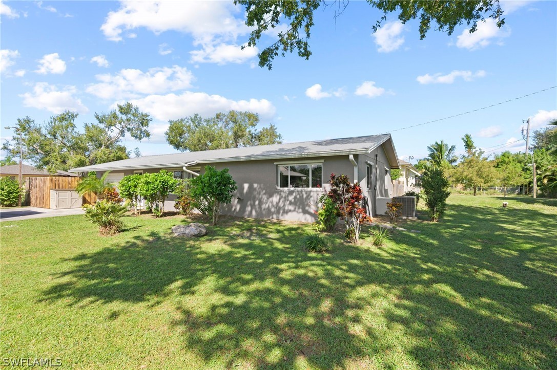 354 Park Lane DR