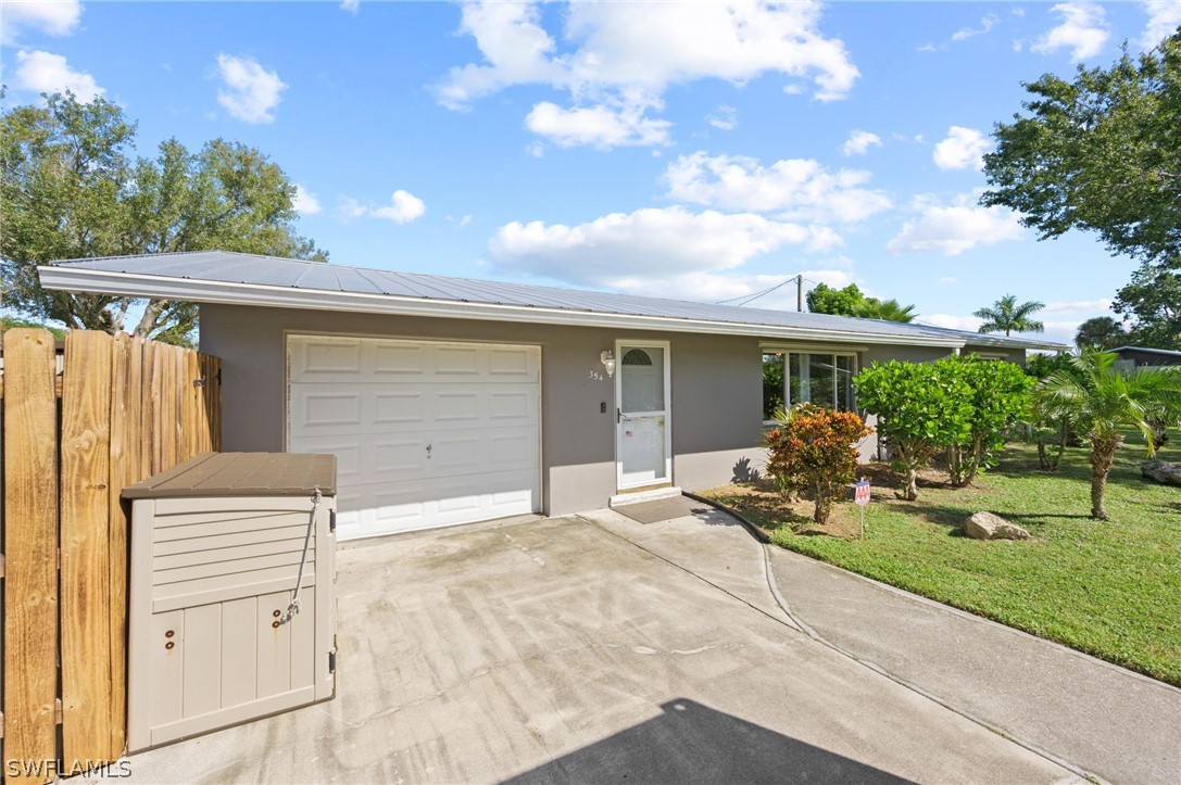 354 Park Lane DR