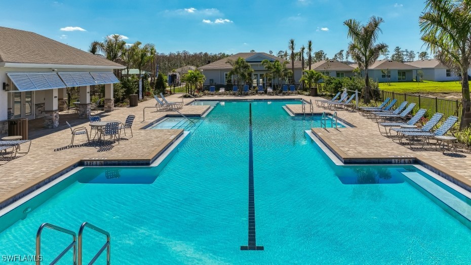 11174 SUNSET PRESERVE DR
