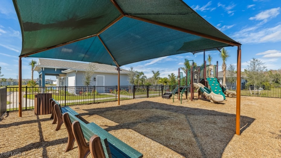 11174 SUNSET PRESERVE DR