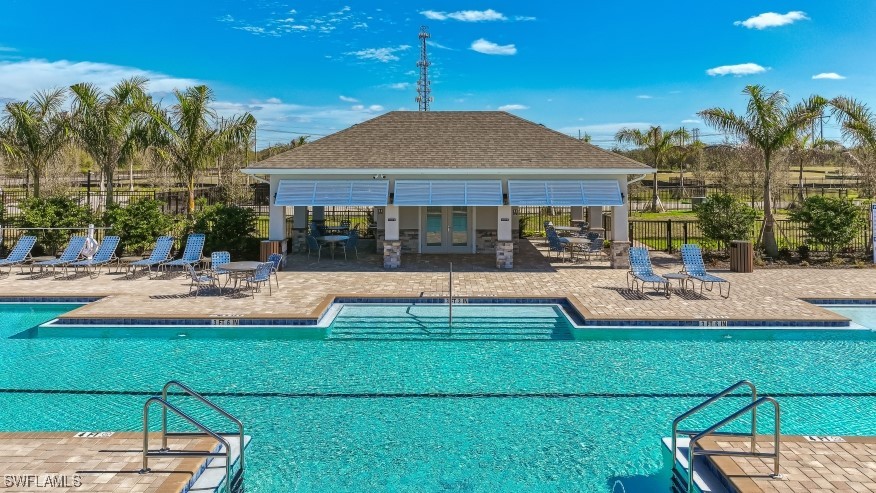 11174 SUNSET PRESERVE DR