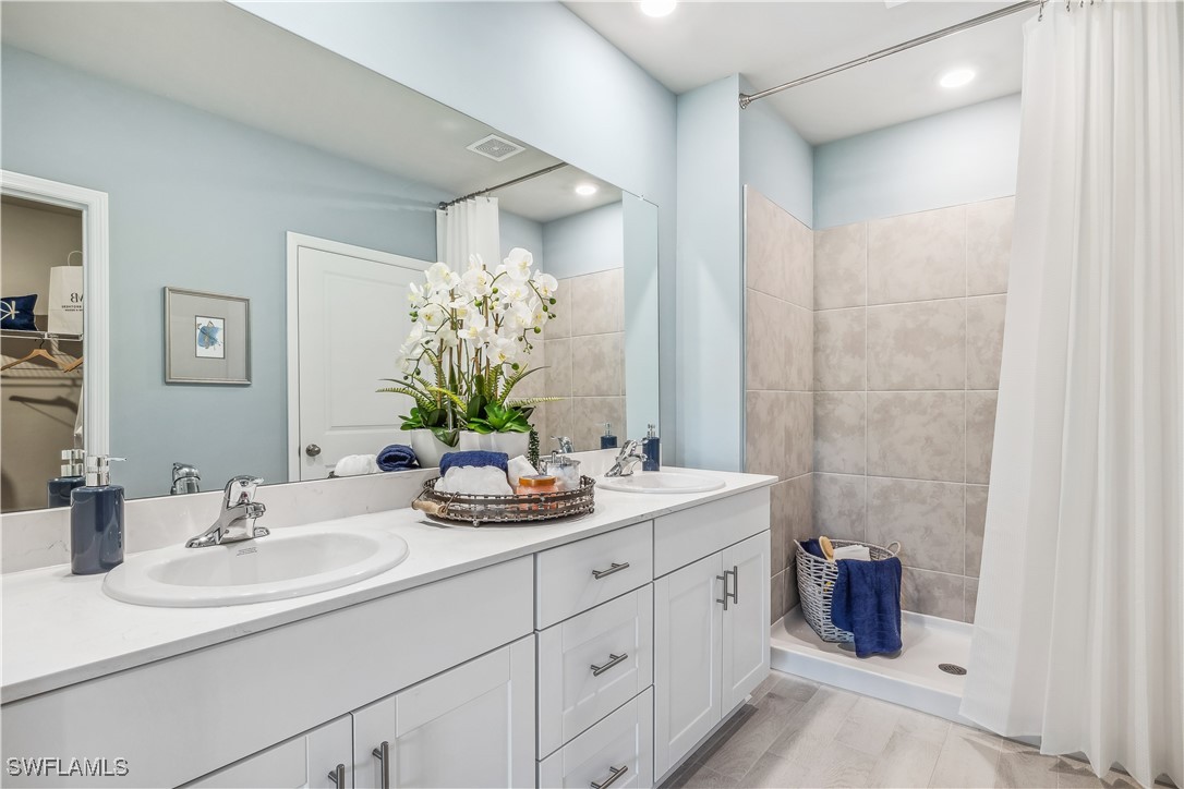 11174 SUNSET PRESERVE DR