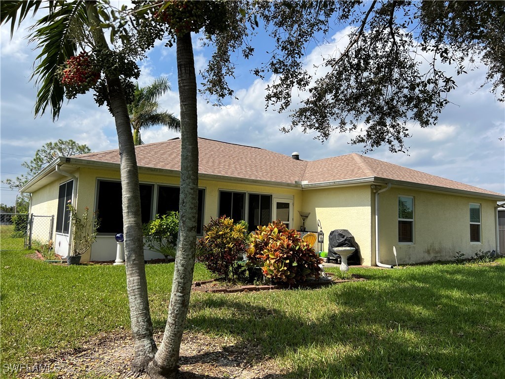 3221 NE 15th PL