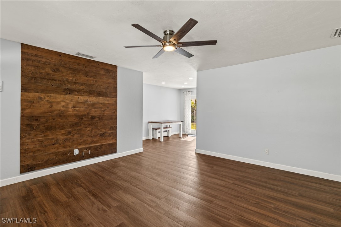 2990 Renee CT