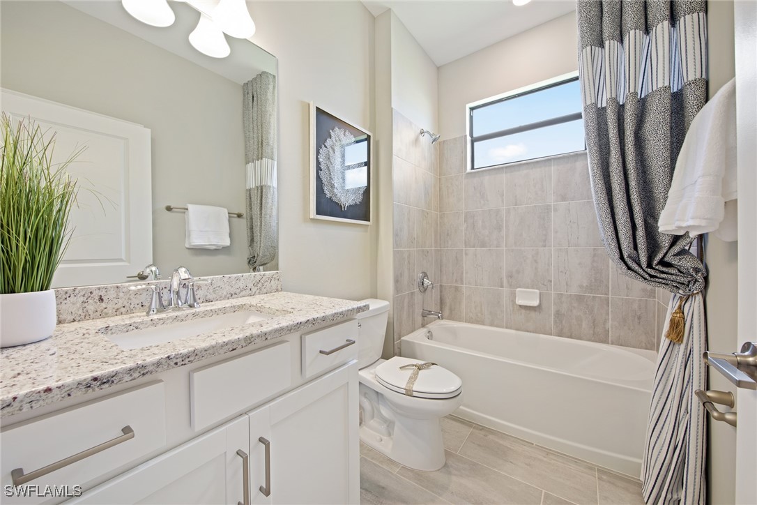 17605 Saddleback LOOP