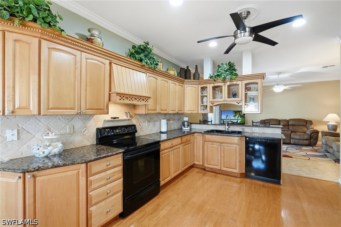 8805 Fawn Ridge DR