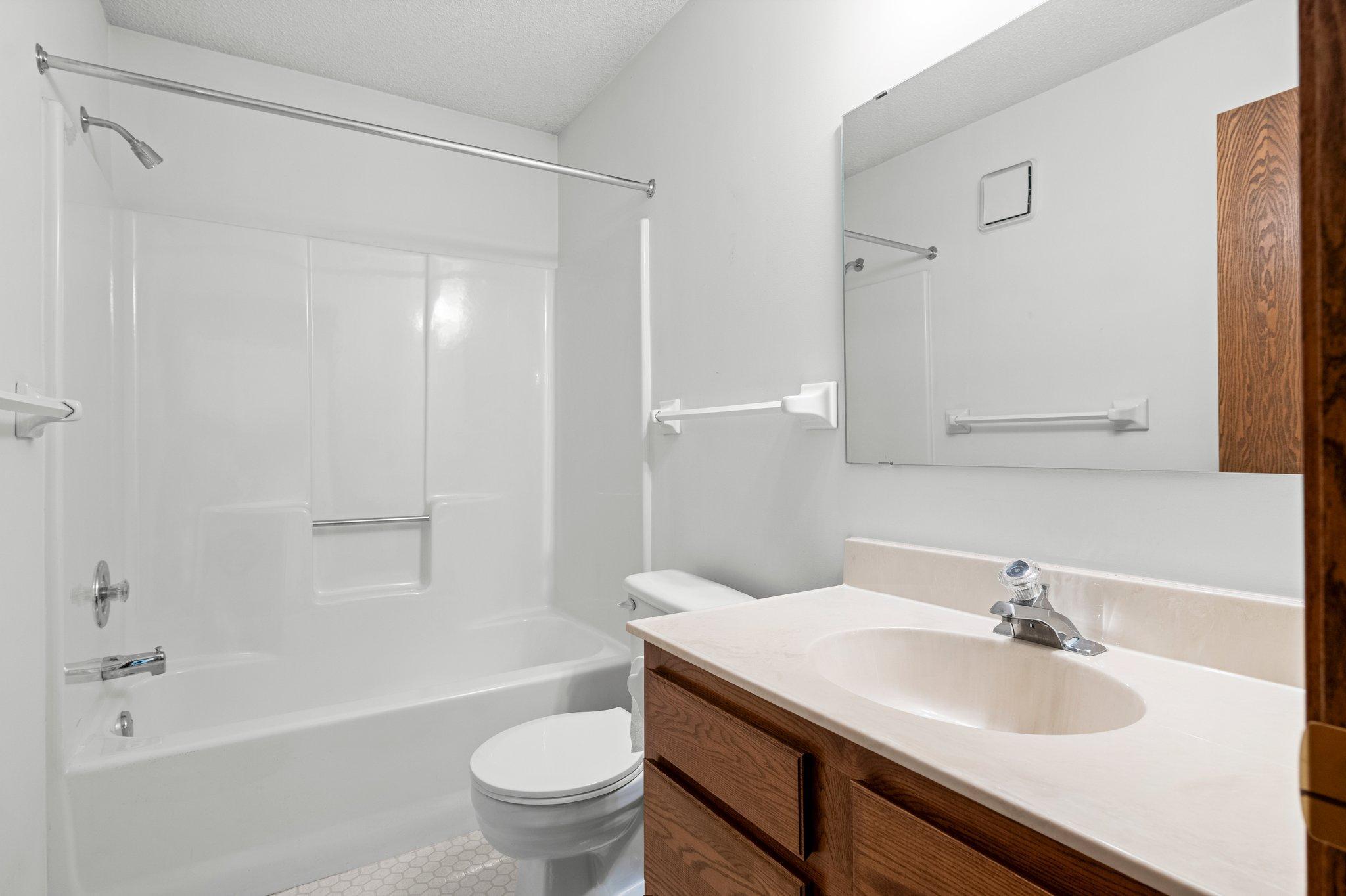 4385 N Trenton Lane Unit: 105