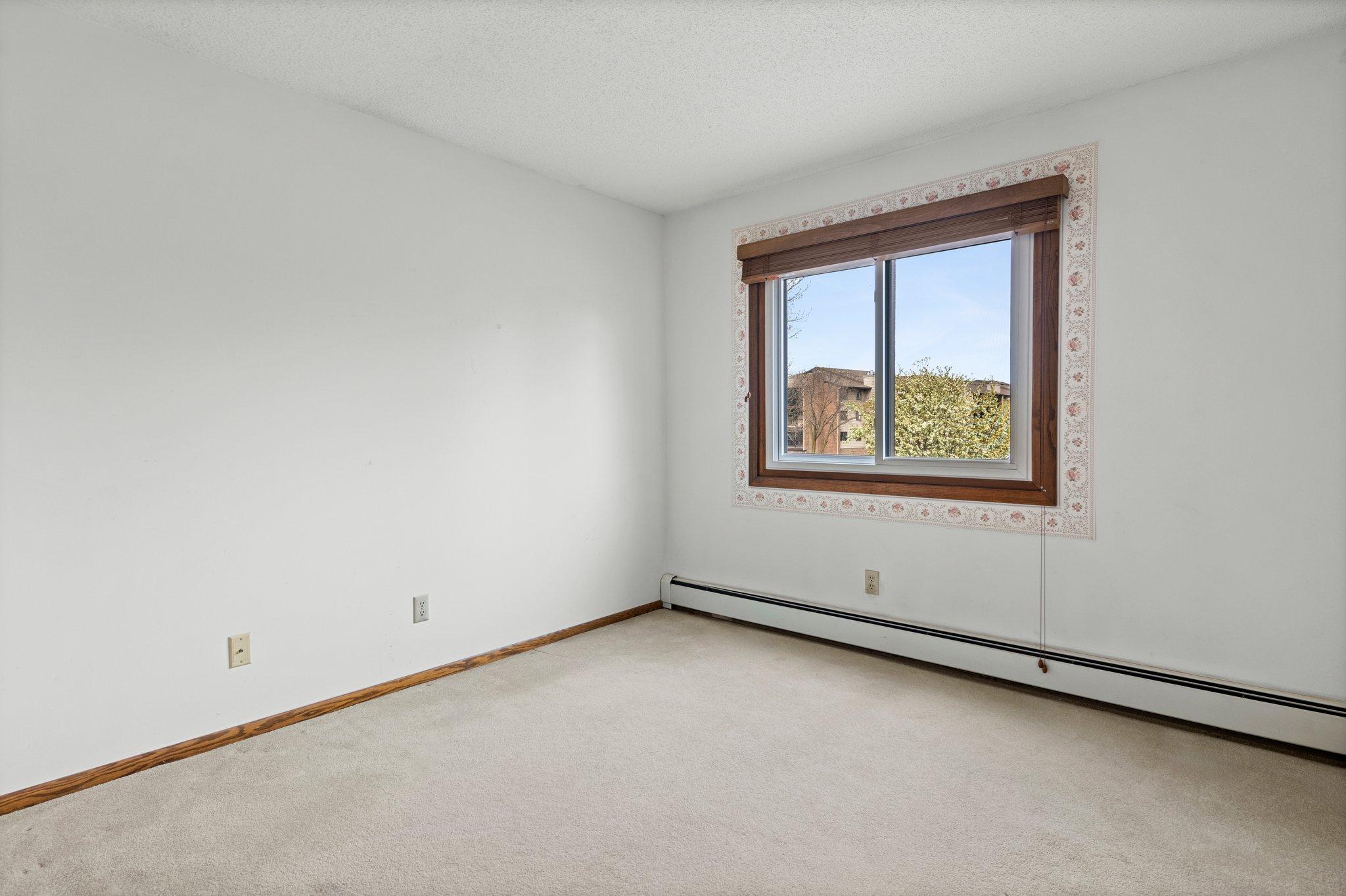 4385 N Trenton Lane Unit: 105