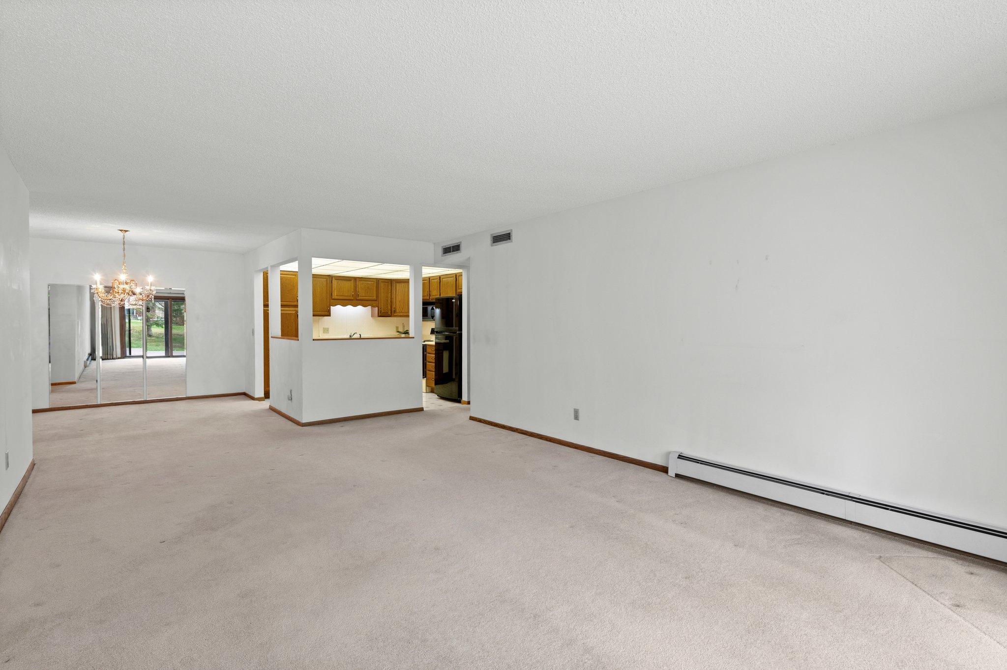 4385 N Trenton Lane Unit: 105
