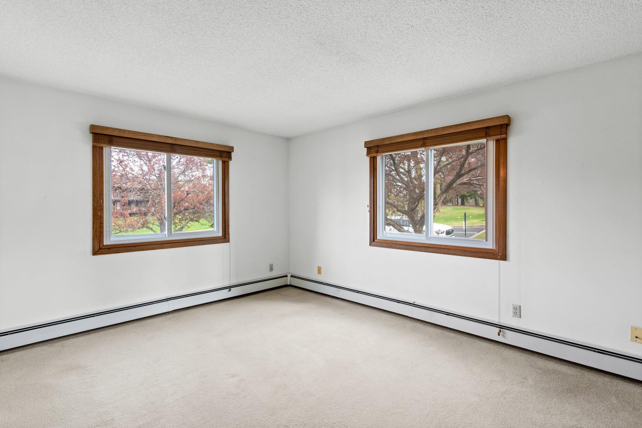 4385 N Trenton Lane Unit: 105