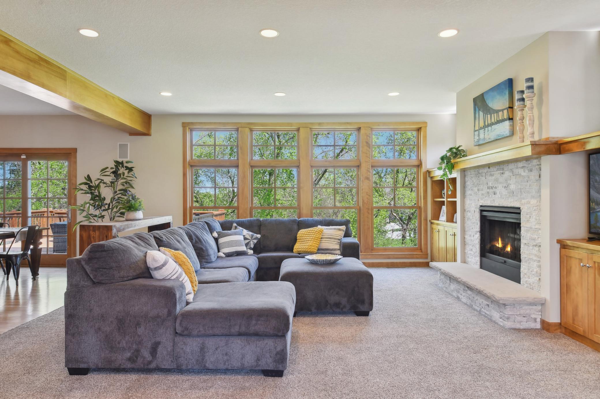 4111 Hallgren Lane