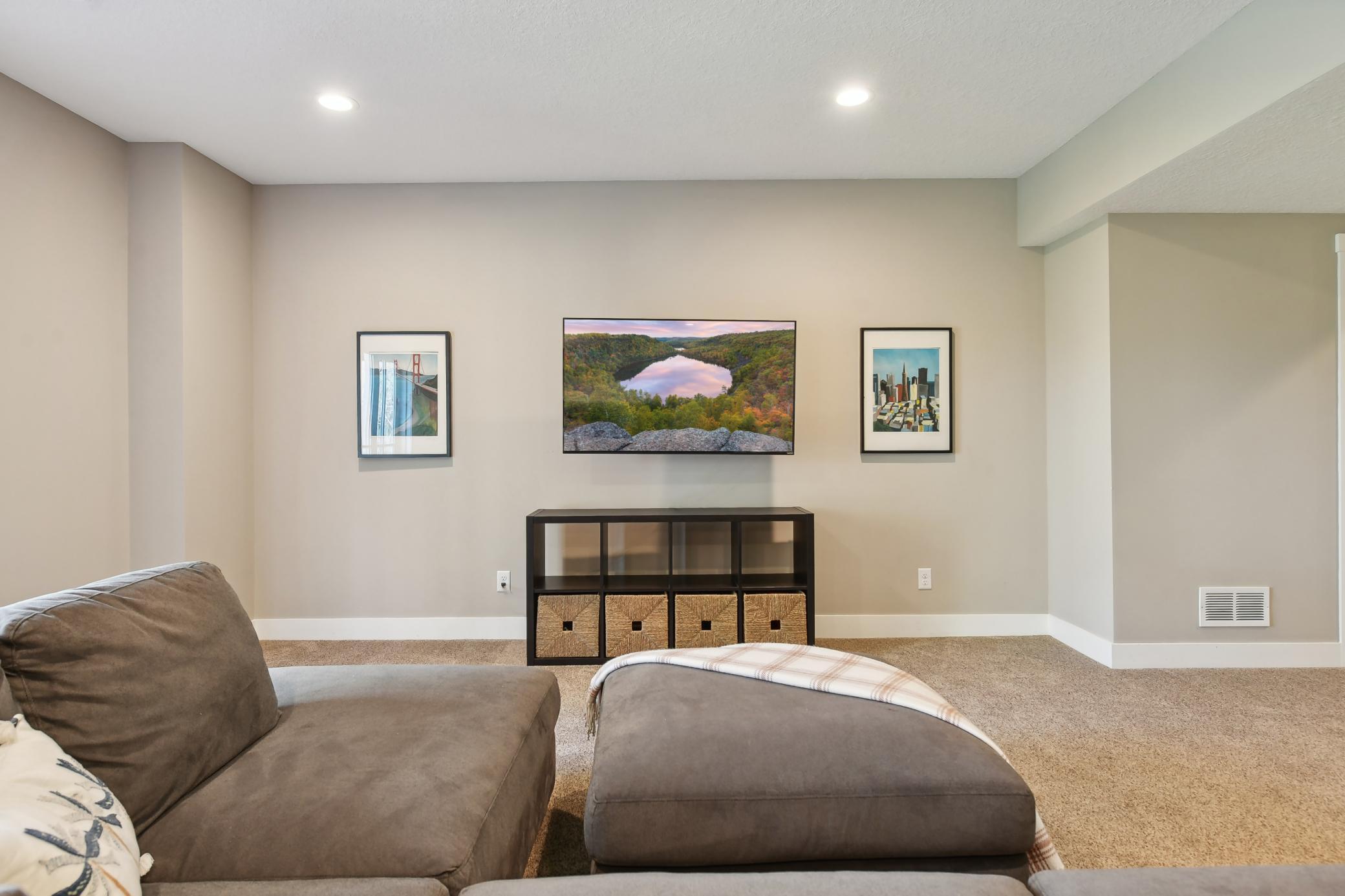 4111 Hallgren Lane