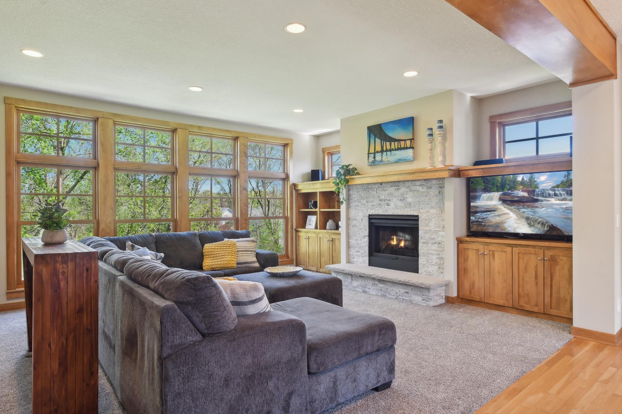 4111 Hallgren Lane