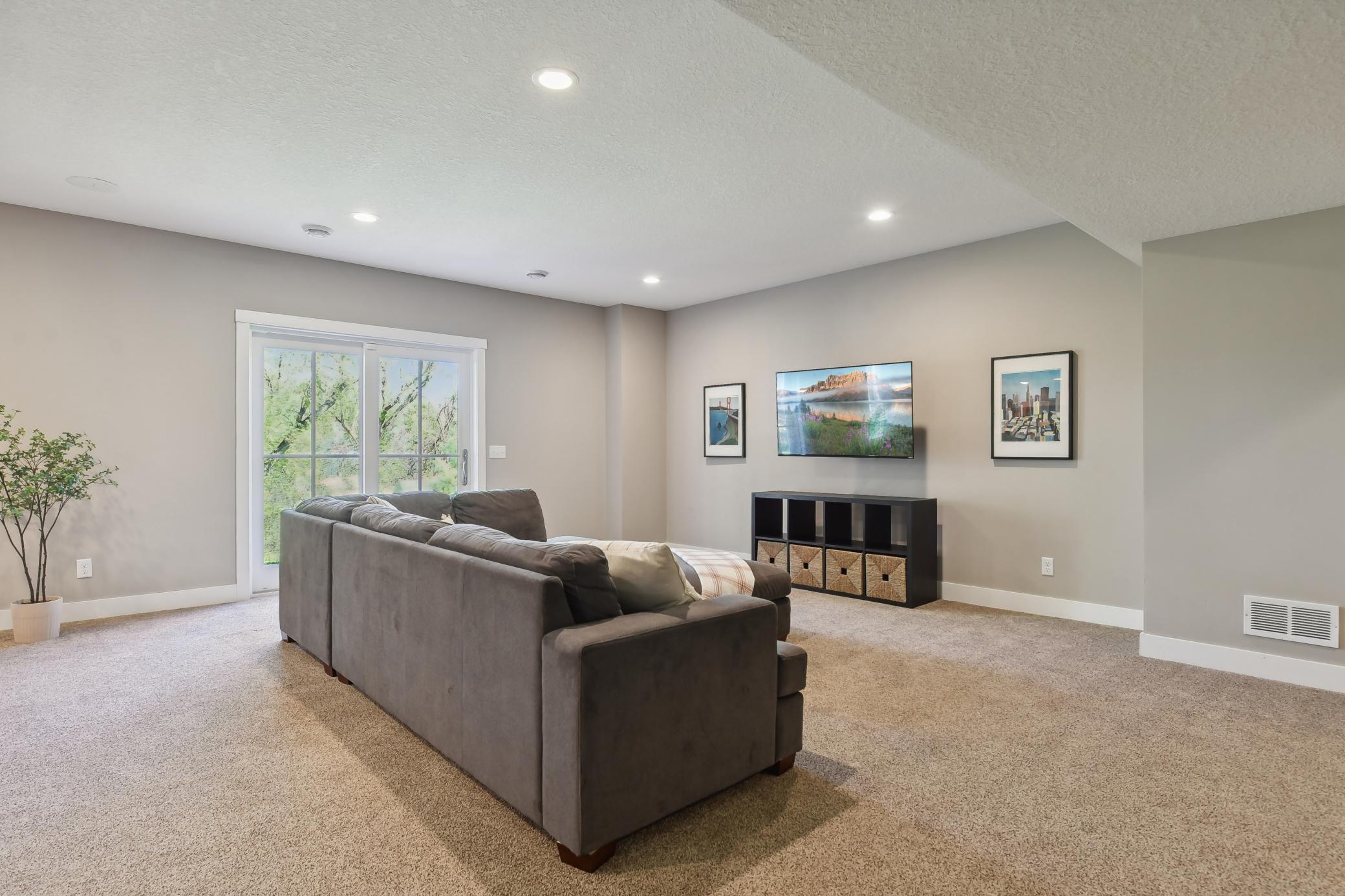 4111 Hallgren Lane