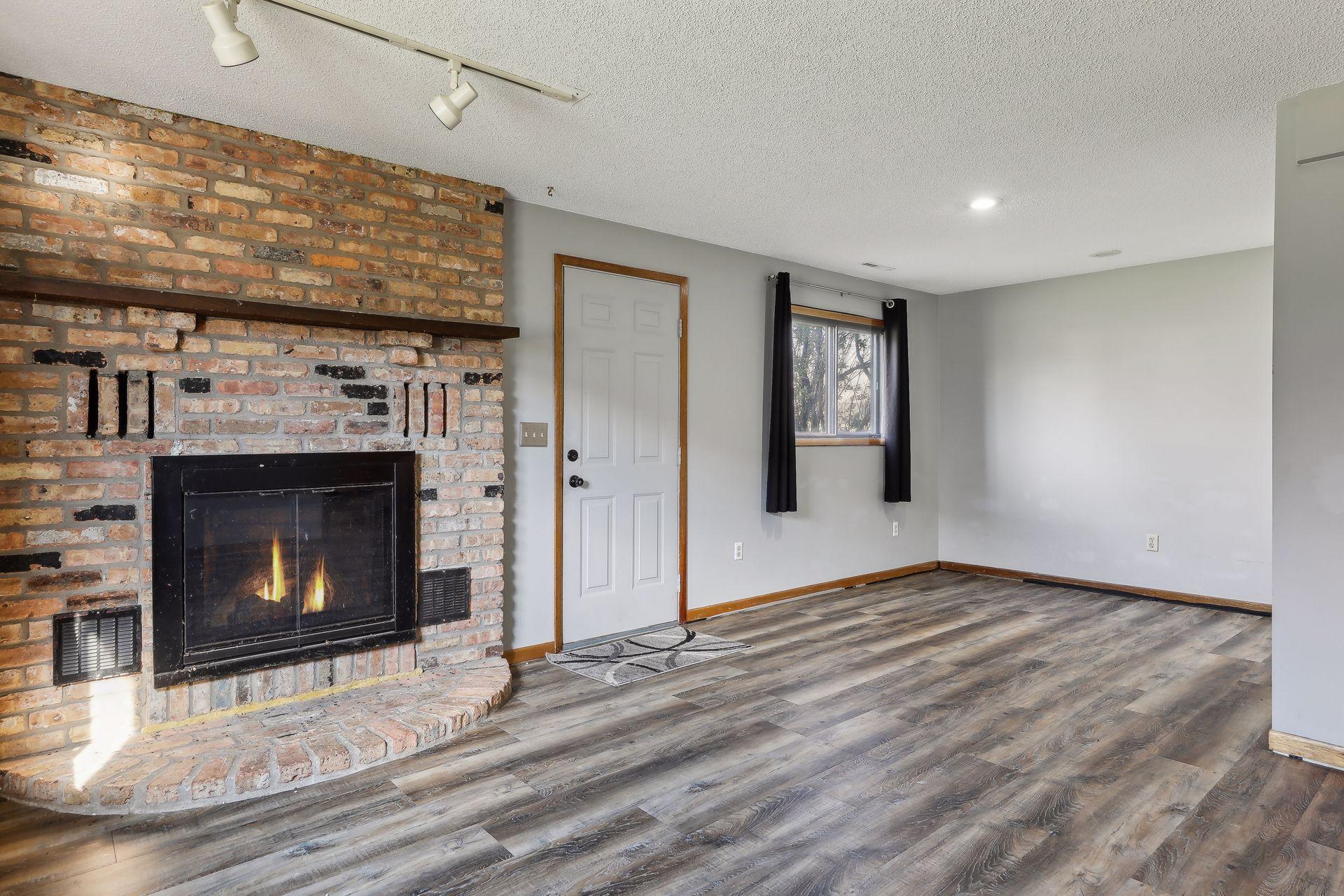 9925 Cord Street NE