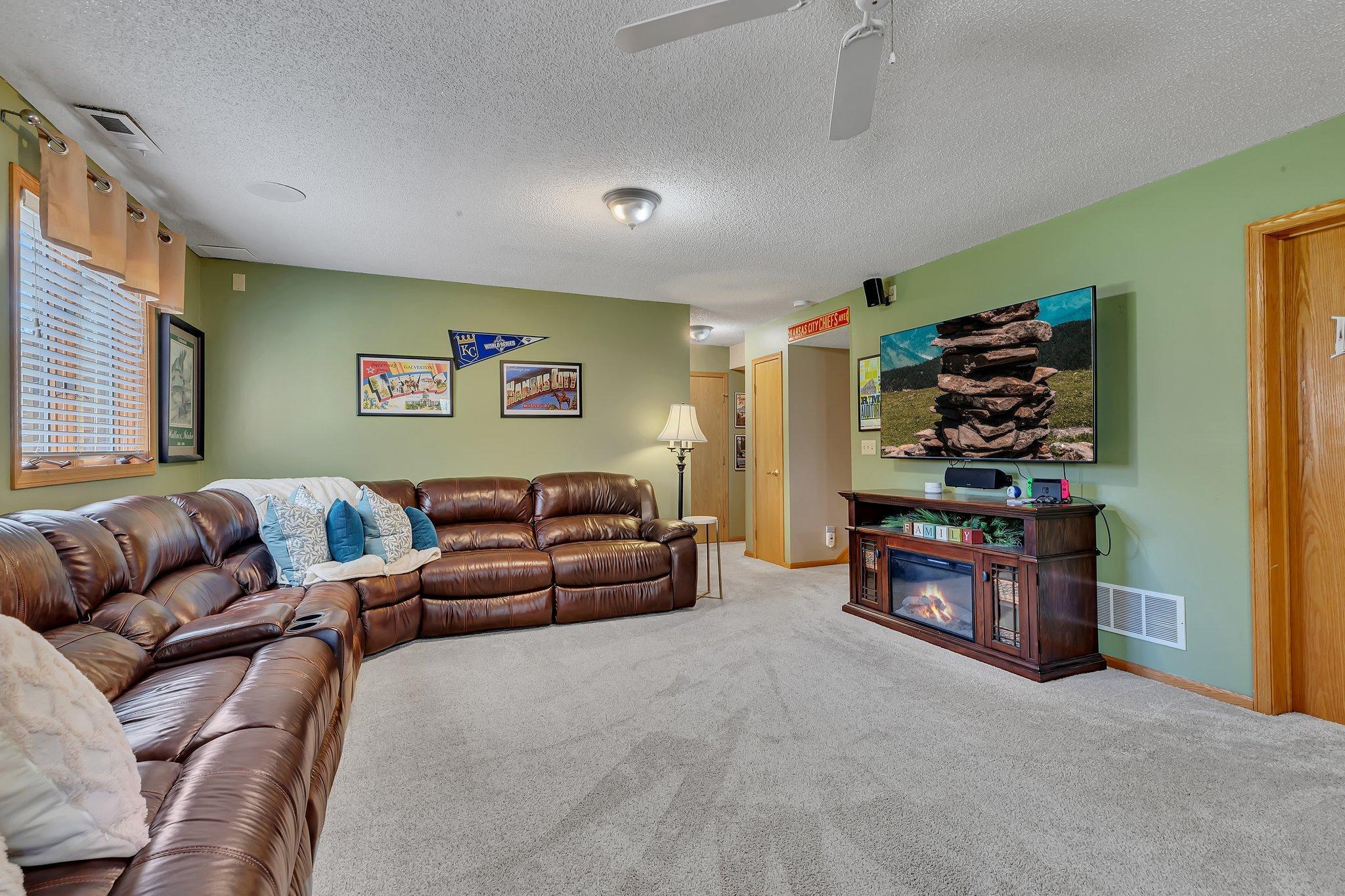 12 Nakota Drive NE