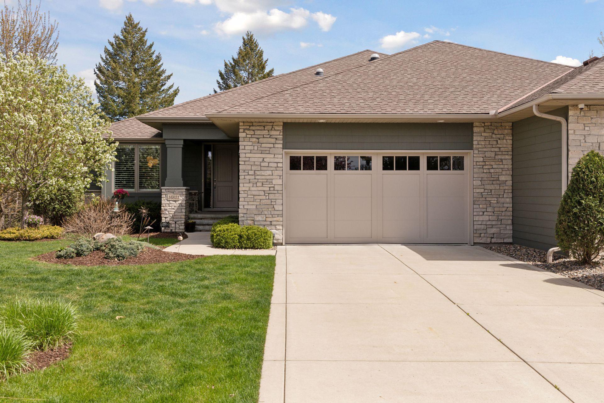 16821 Enclave Circle
