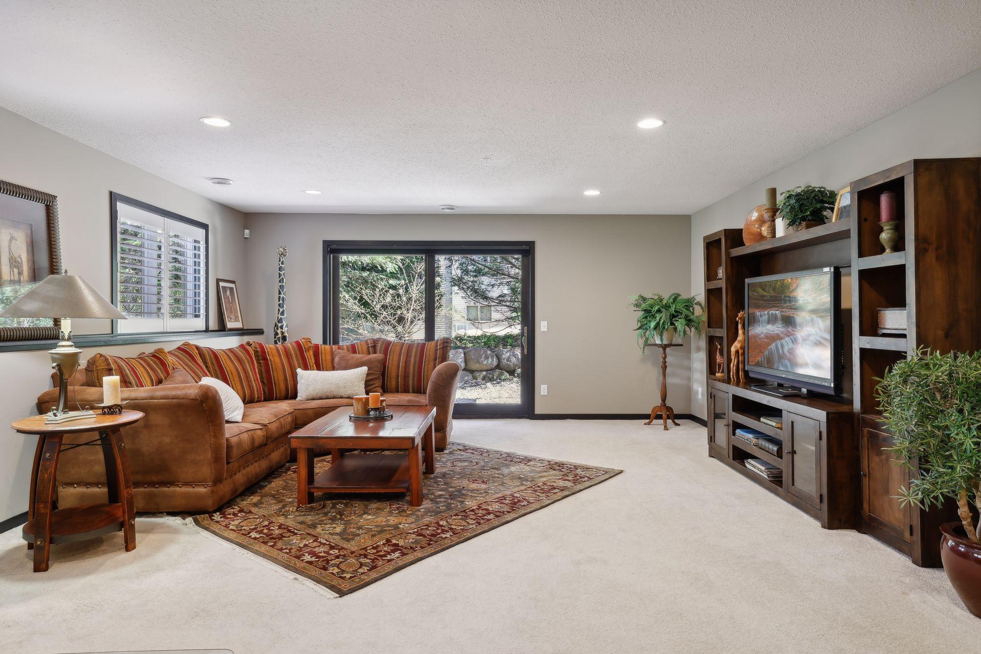 16821 Enclave Circle
