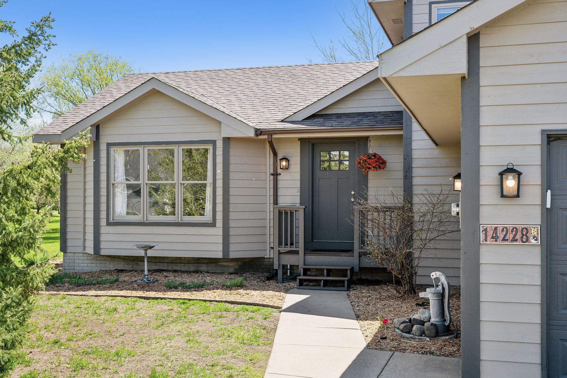 14228 Sherburne Circle
