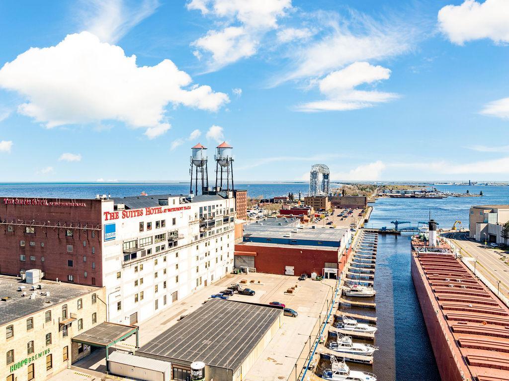 325 S Lake Avenue Unit: 1204