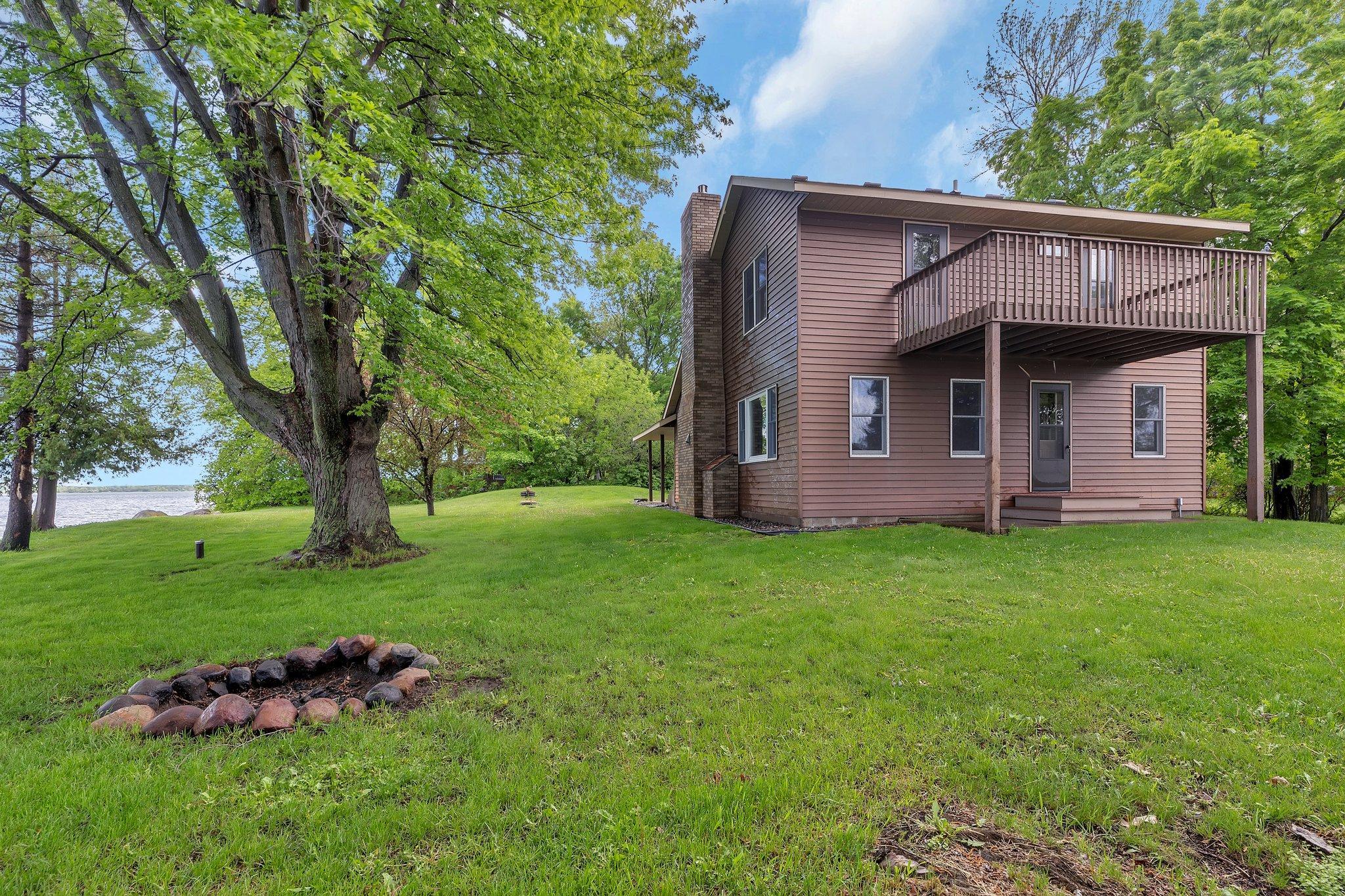 6828 Woodward Lane