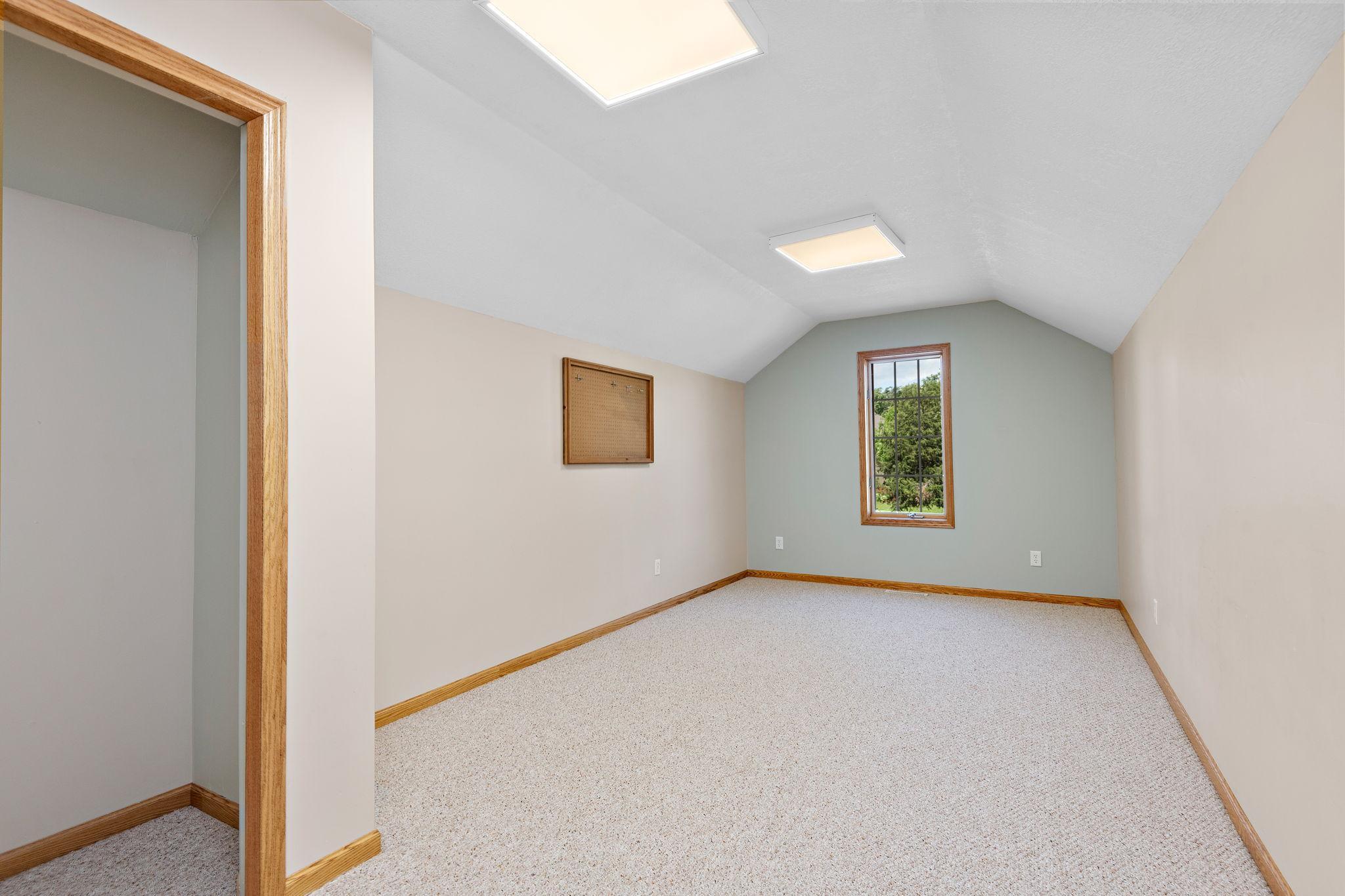 11115 18th Street NE