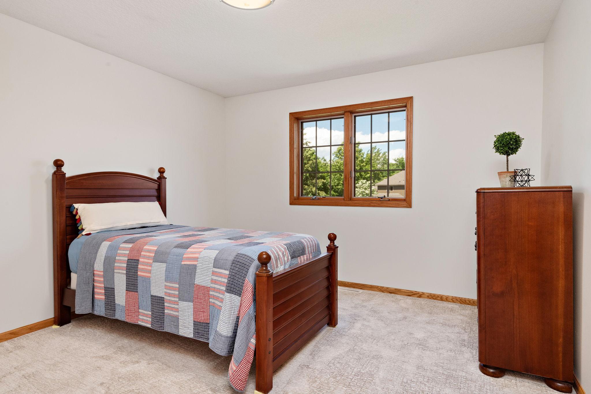 11115 18th Street NE