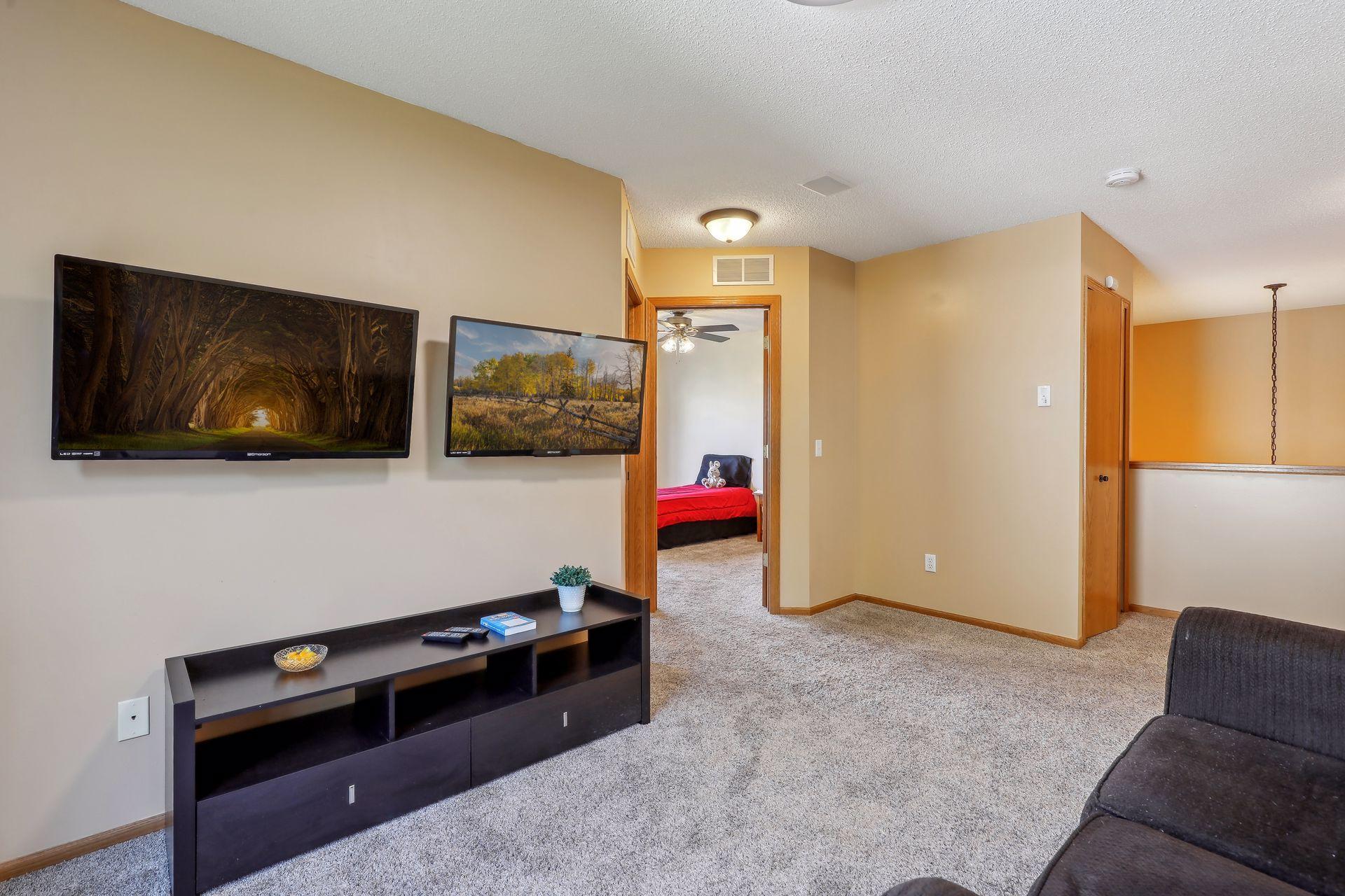 4062 Johnny Cake Ridge Road