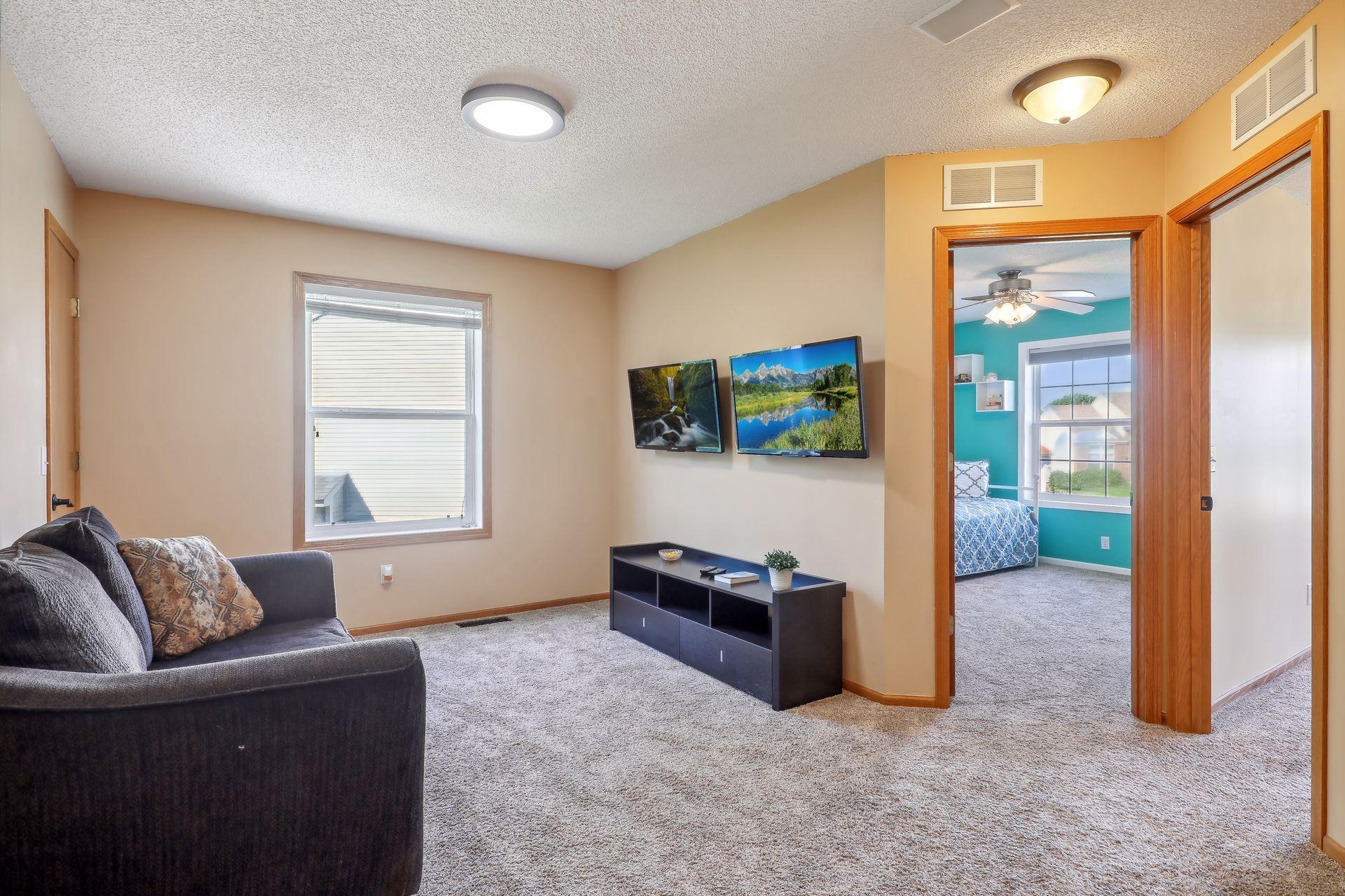4062 Johnny Cake Ridge Road