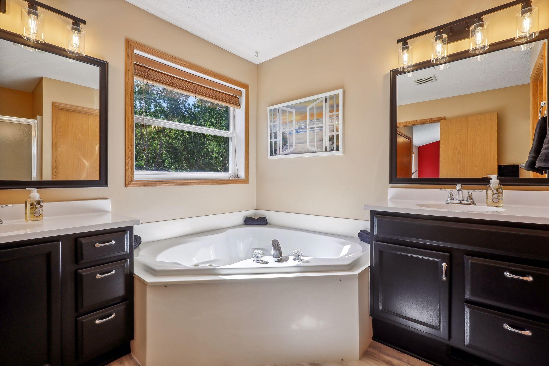 4062 Johnny Cake Ridge Road