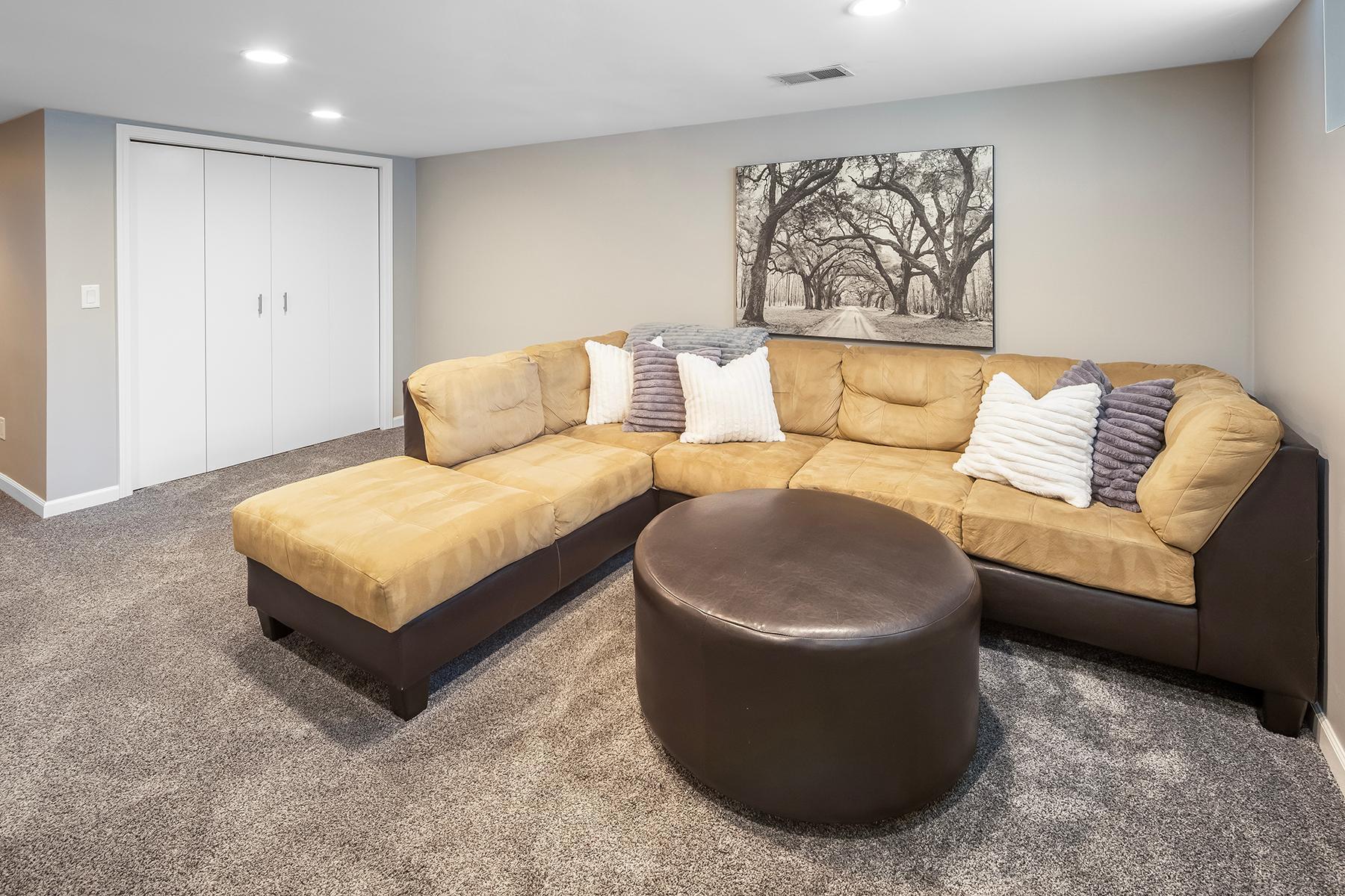 506 Lombardy Lane