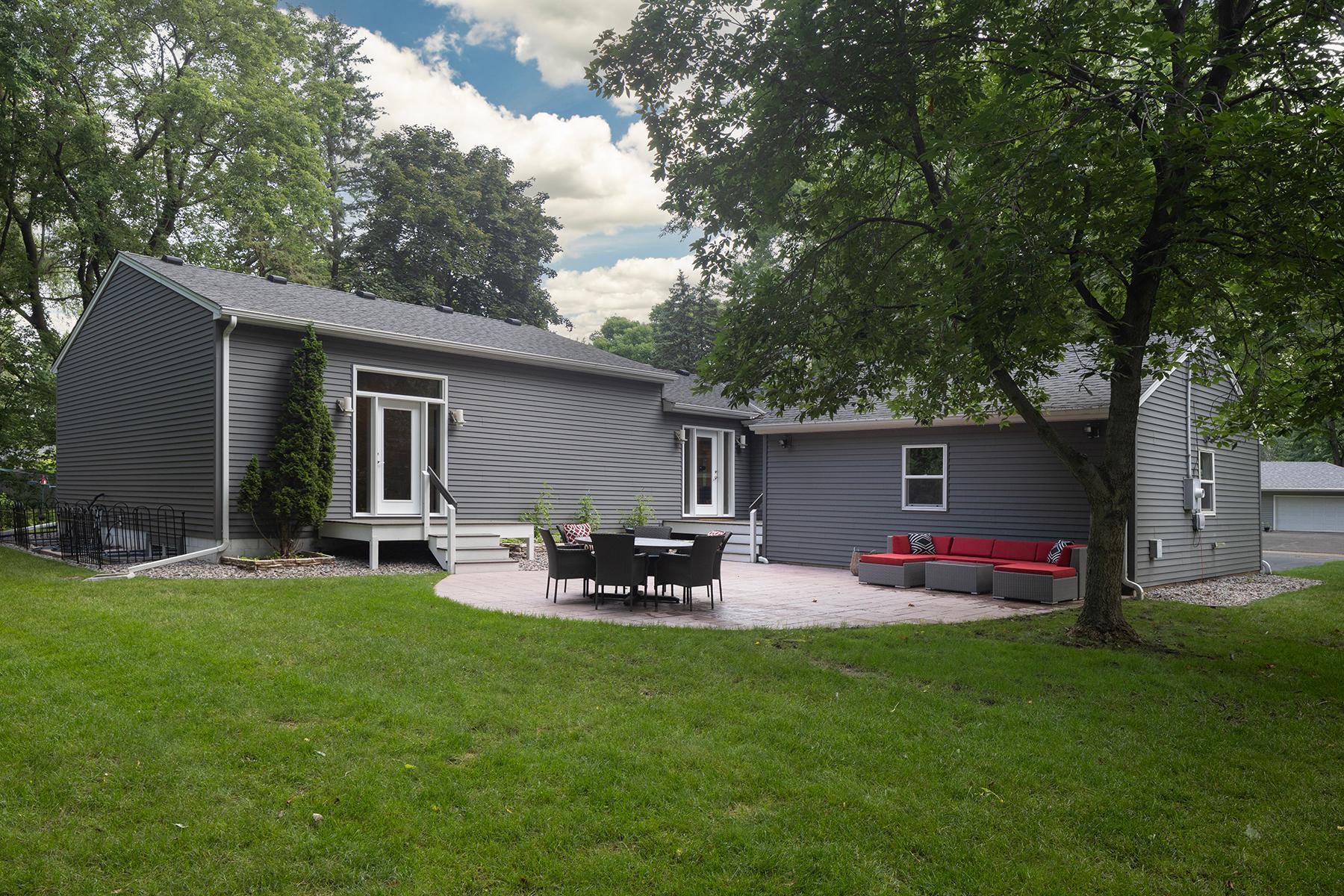 506 Lombardy Lane