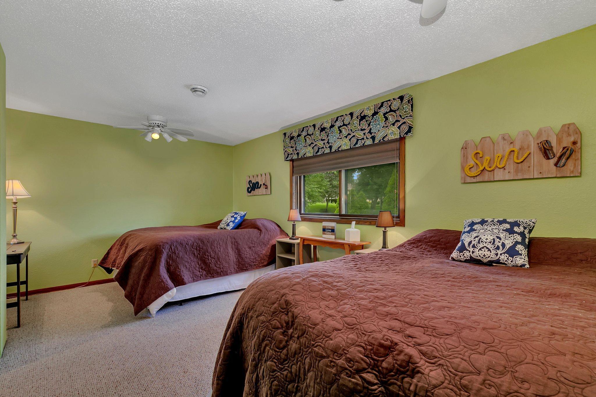 7595 N Shore Drive Unit: 402