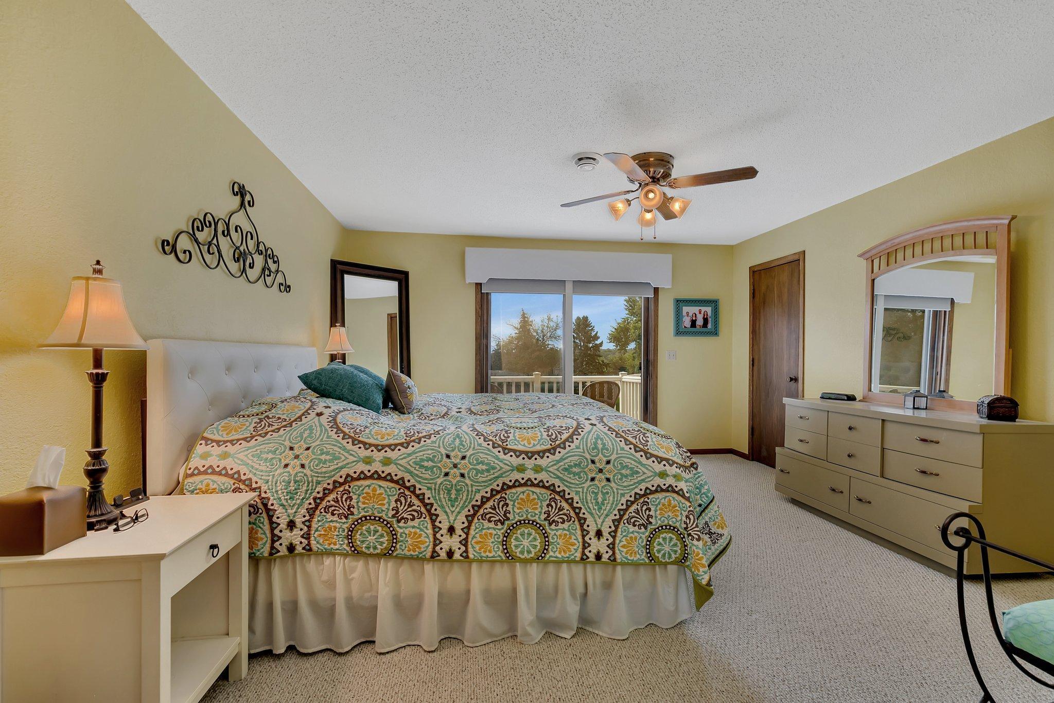 7595 N Shore Drive Unit: 402